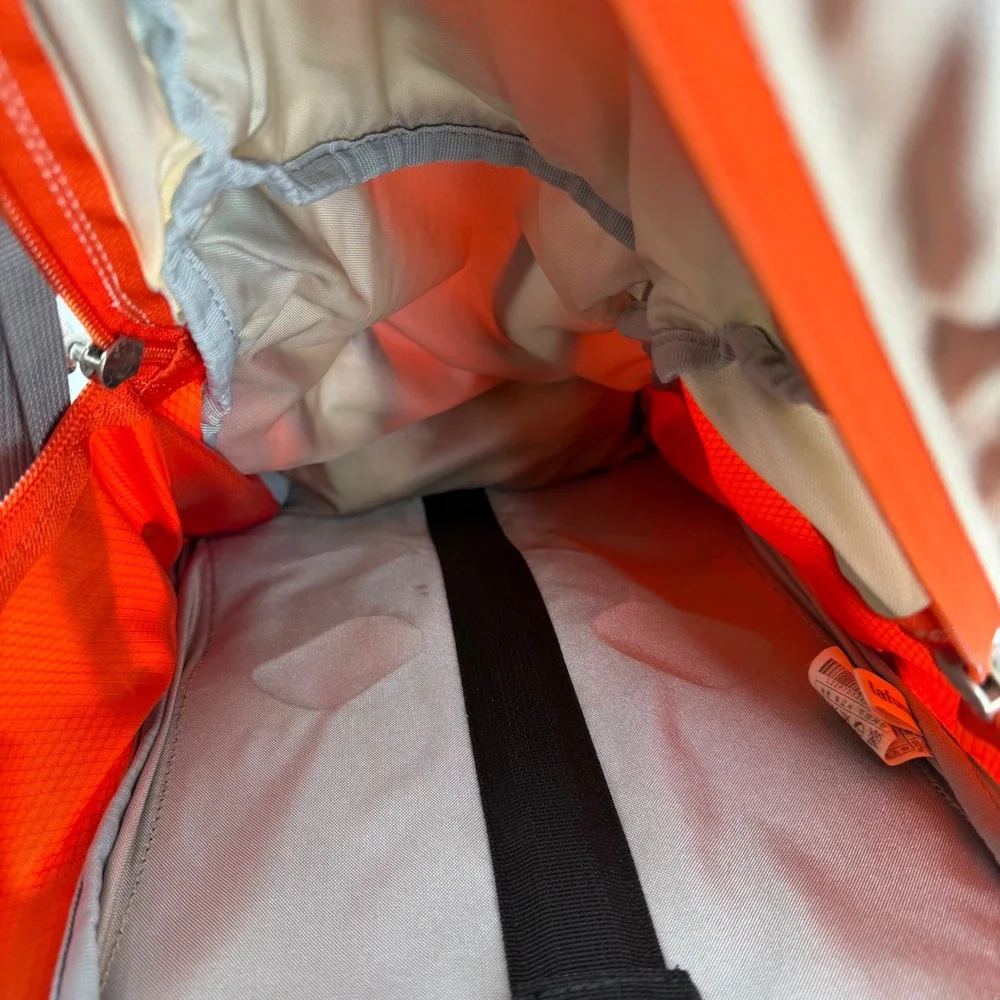 Lafuma Rania 28 Hiking Backpack 28L Orange Gray Rain Cover Camping Trekking